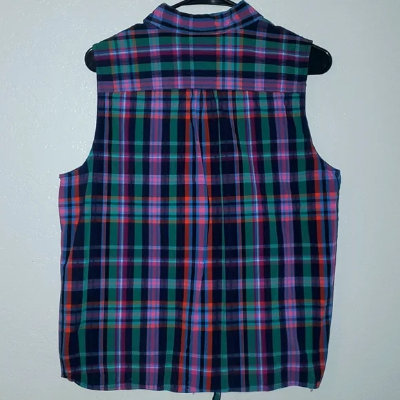 Plaid sleeveless top - Picture 3 of 3